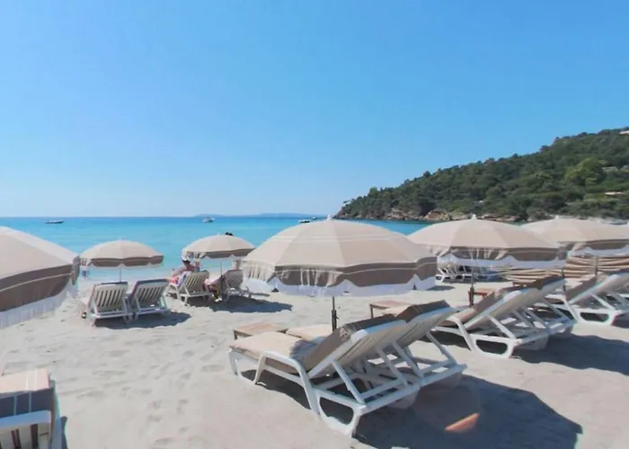 Apartman 2 Pces, 4 Couchages, Terrasse, Parking, Piscine, Proche Et Commerces - - Fr-1-251-558